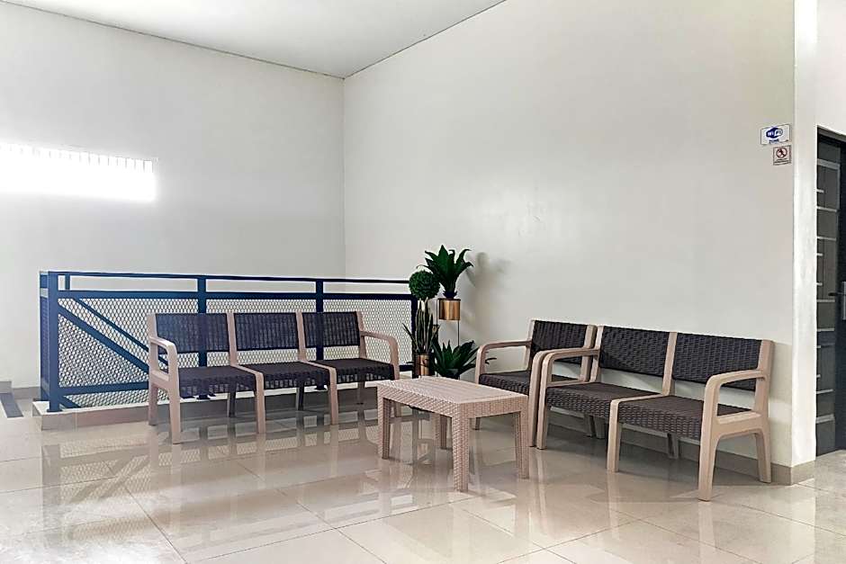 Urbanview Hotel Syariah near Polda Jambi