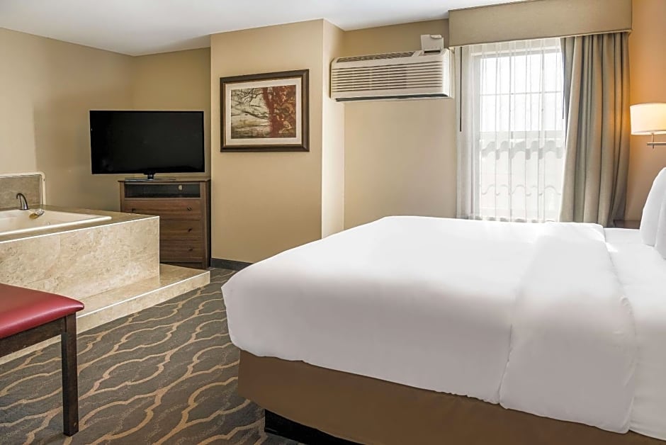 Country Inn & Suites by Radisson, Grandville-Grand Rapids West, MI