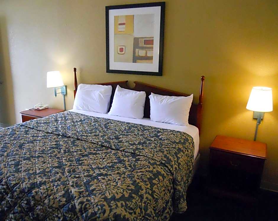 Country Hearth Inn and Suites Dawson