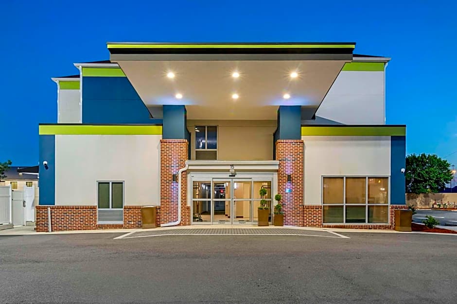 Comfort Inn & Suites Brunswick I-95