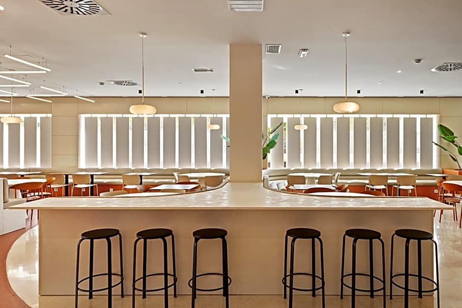 B&B Hotel Granada Estacion