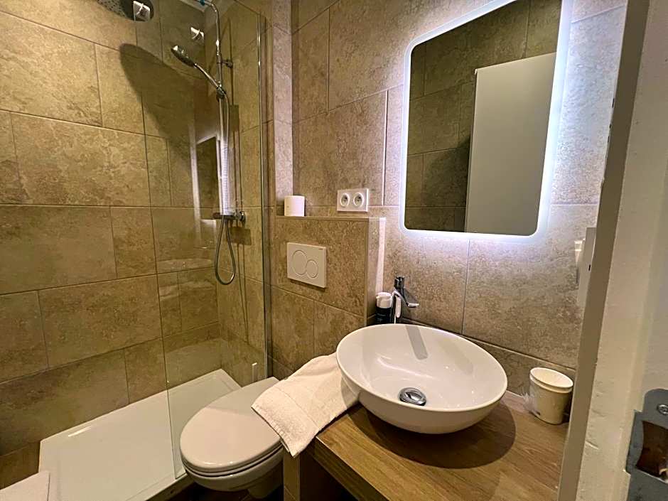 Adonis Sanary Grand Hôtel des Bains