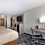 Quality Inn & Suites Fort Madison near Hwy 61