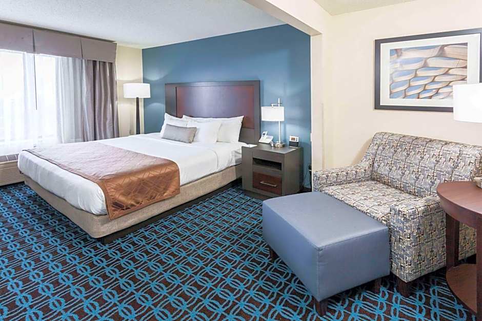 Wingate by Wyndham Chicago Schaumburg