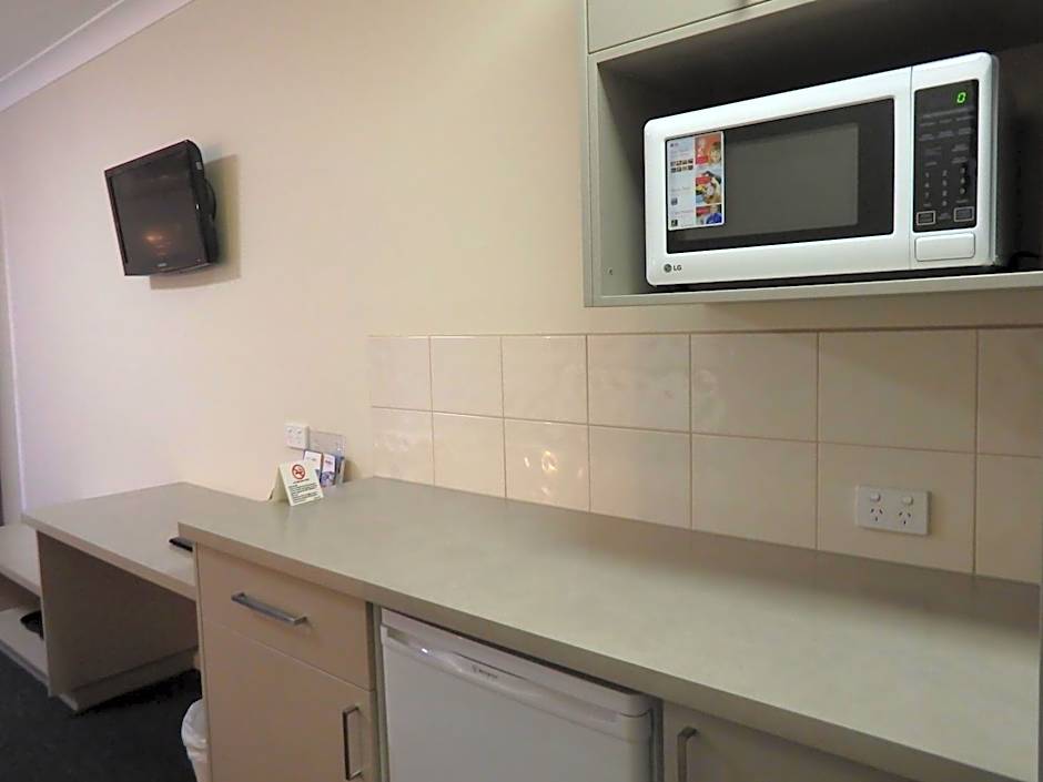 Werribee Motel and Apartments