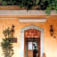 Los Pilares Hotel