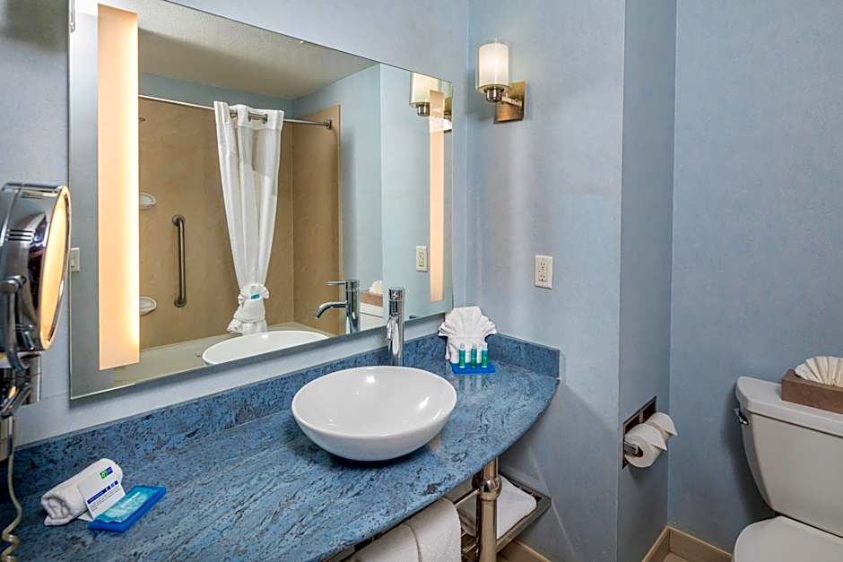 Holiday Inn Express Hotel & Suites Modesto-Salida By IHG