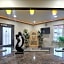 Romantic Inn & Suites