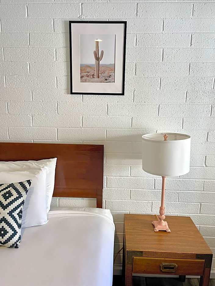 The Postcard Motel