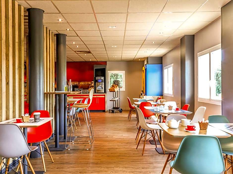 ibis Orange Sud
