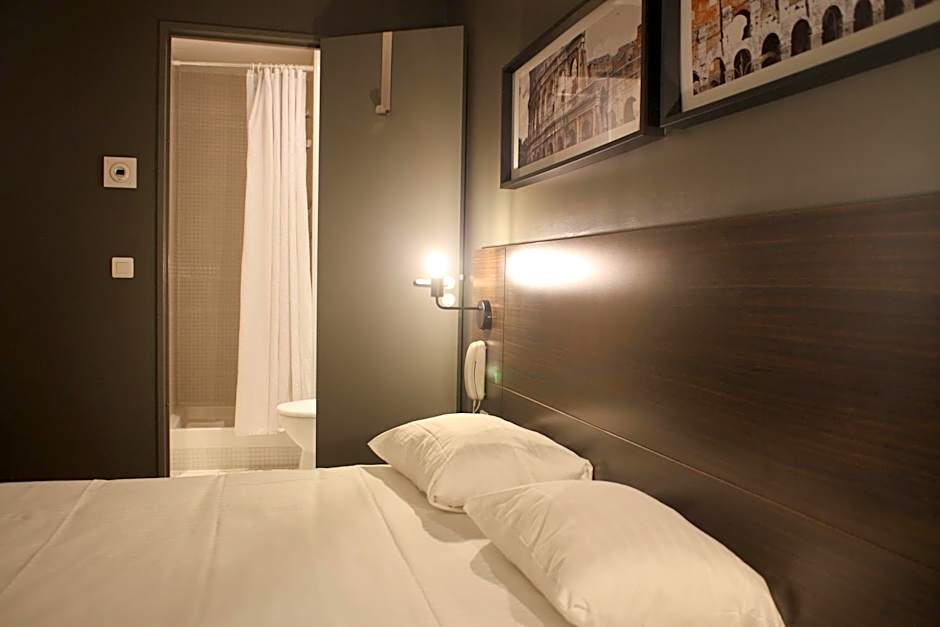 Orly Superior Hotel