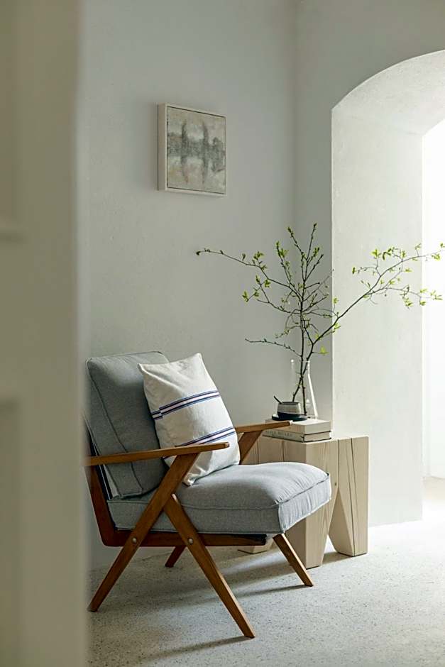 April1550 Boutique Hotel