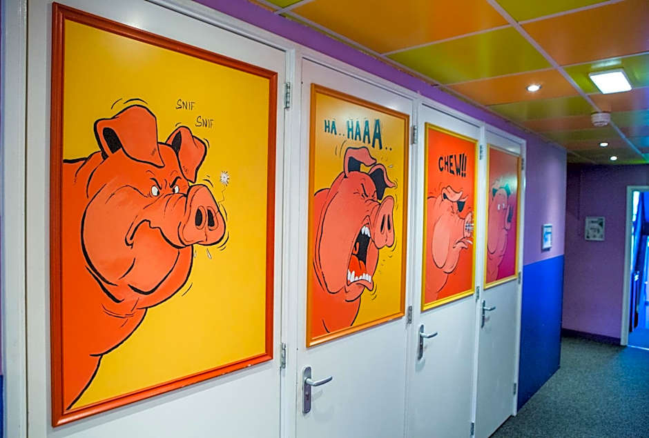 The Flying Pig Uptown