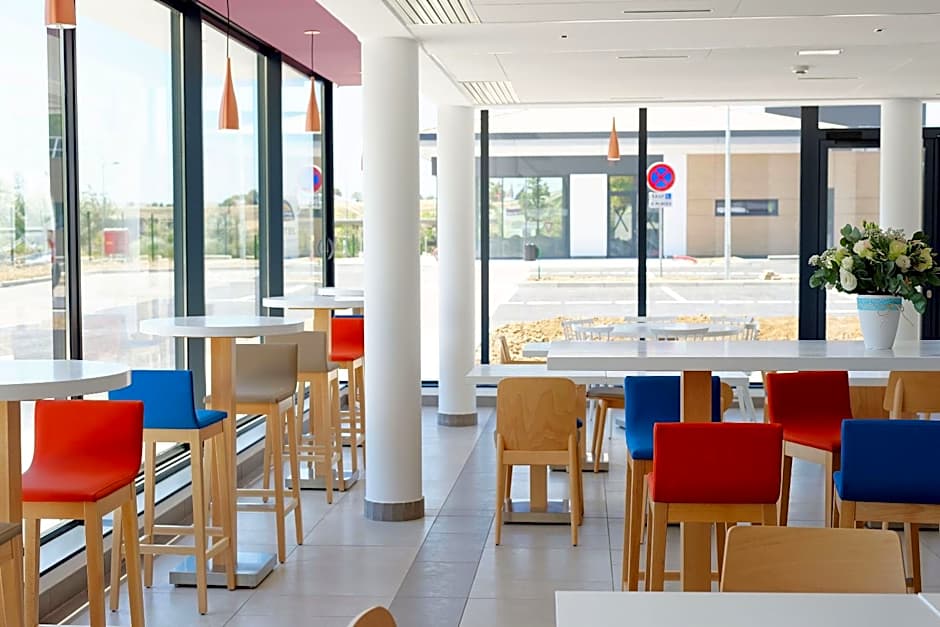 Hôtel AKENA Besançon