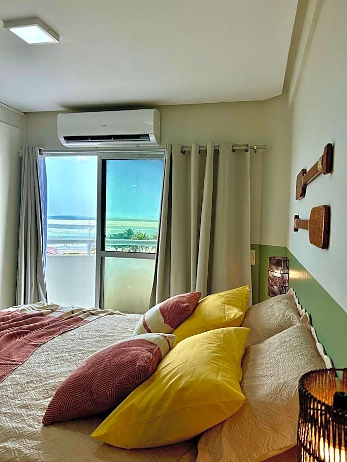 (106) Exclusive Ocean View on Litorânea Beach