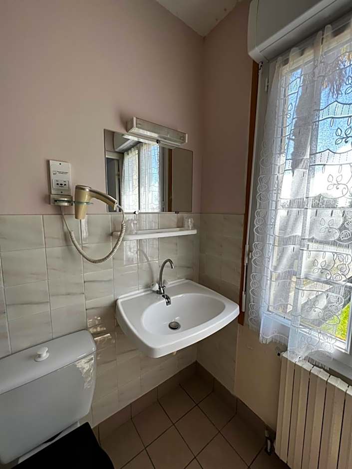 Contact Hotel Les Montois