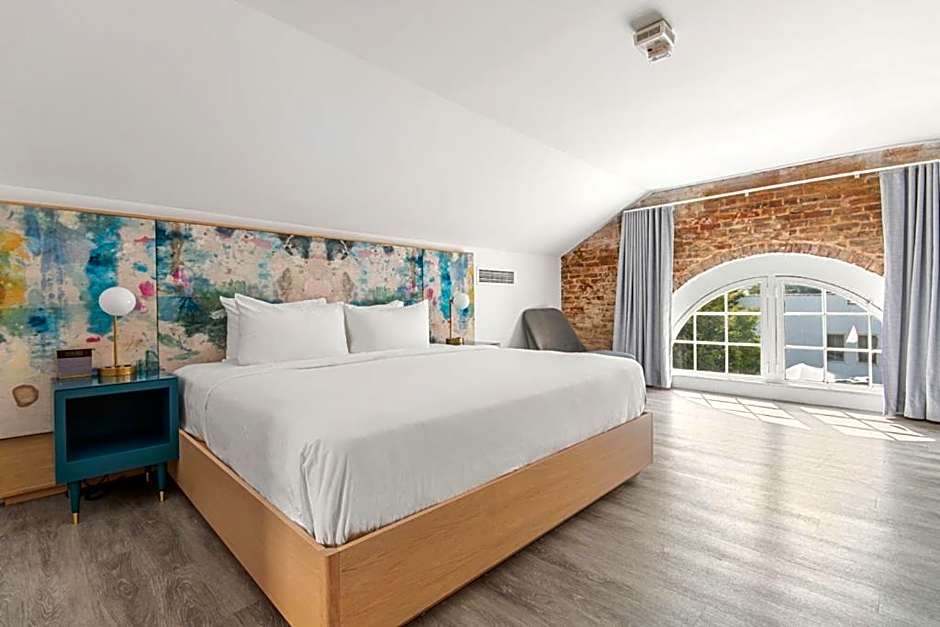 The Doyle Hotel