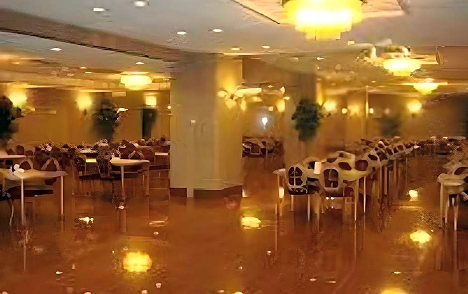 Yonago Universal Hotel