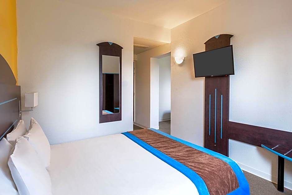 Sure Hotel by Best Western St-Amand-Les-Eaux