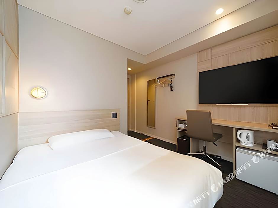 Super Hotel Midousuji Line Esaka