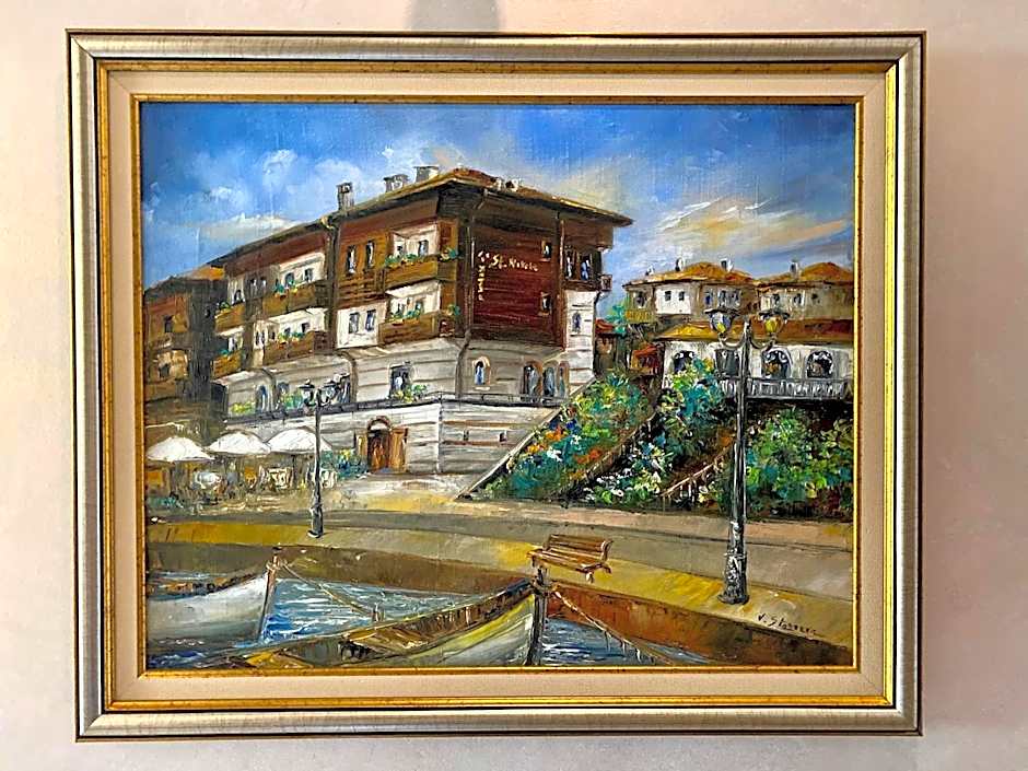 Family Hotel Saint Nikola and Free parking