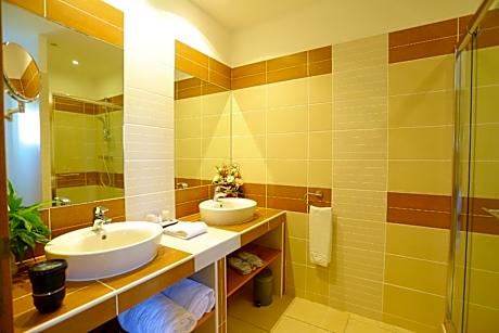 Superior Double or Twin Room with Garden View