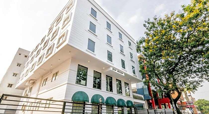 Octave Hotel - Double Road                                                                      