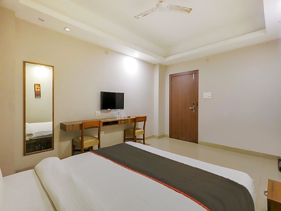 Hotel O Nirvana Lodge