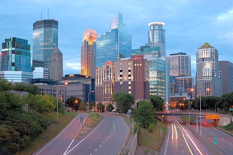 Hilton Garden Inn Minneapolis Downtown