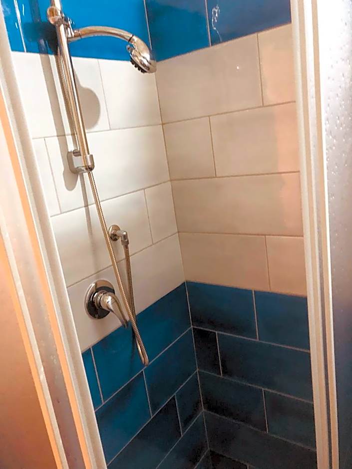 Dama HostelBB