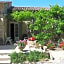 Mas Grimaud - Gîte- Studio et chambres d'hôtes familiales