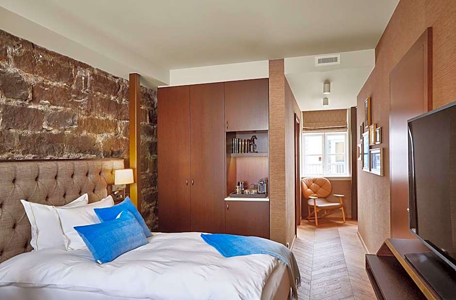 Konsulat Hotel Reykjavik, Curio Collection by Hilton