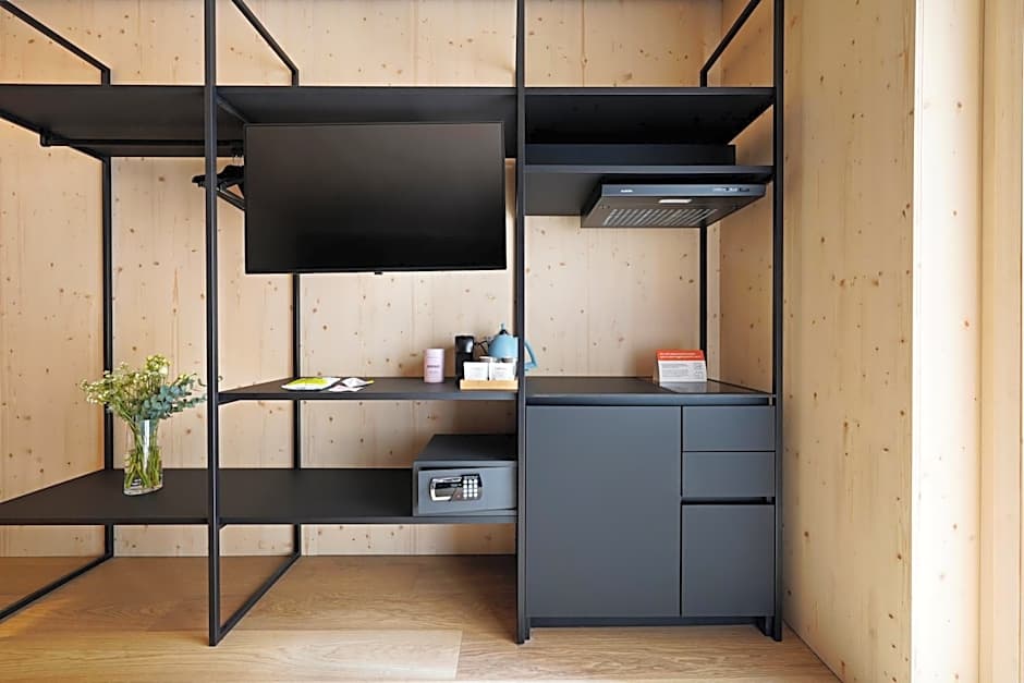 Numa Vienna Wood