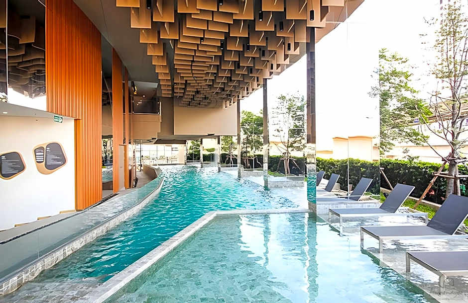 Oakwood Suites Tiwanon Bangkok