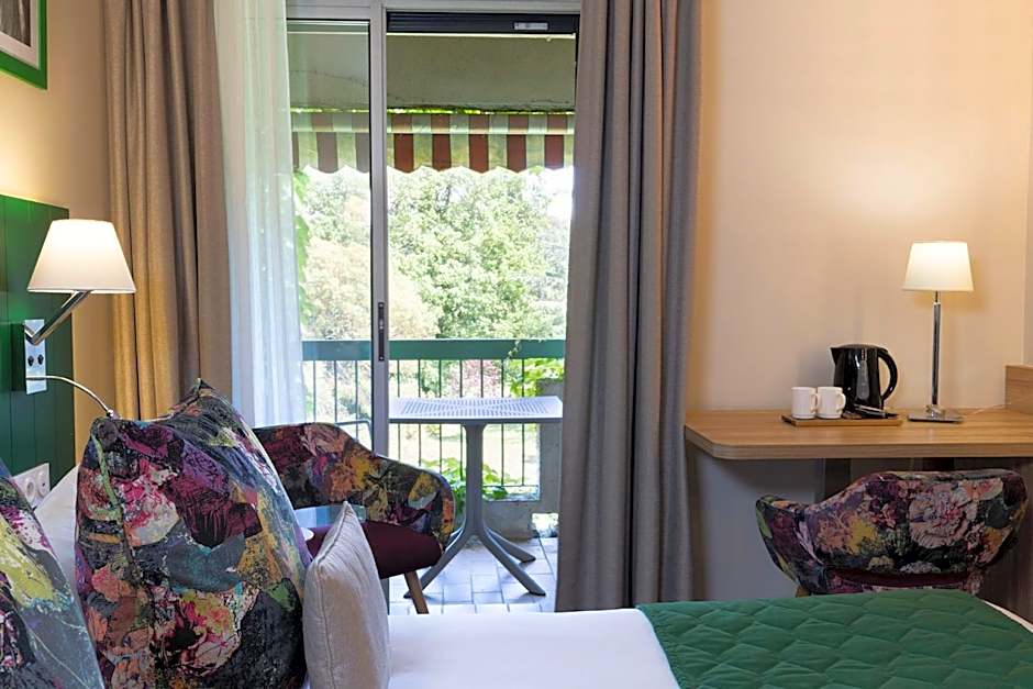 Hôtel & Résidence Lou Paradou Gréoux Les Bains