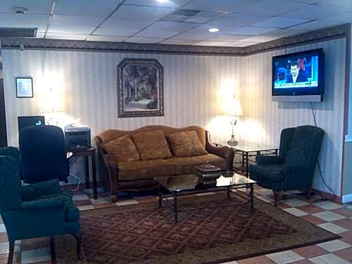 Days Inn by Wyndham Birmingham AL