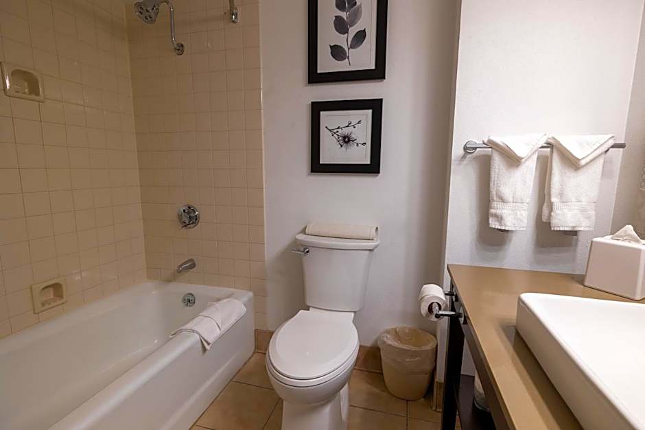 Country Inn and Suites by Radisson Seattle-Bothell WA