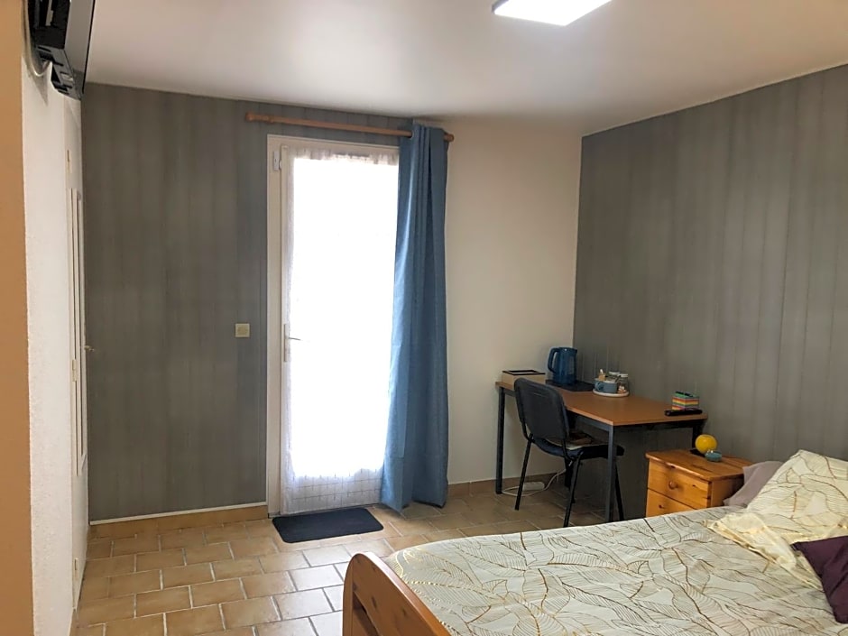 AU MIMOSA - Chambre d'hôte Le Laurier