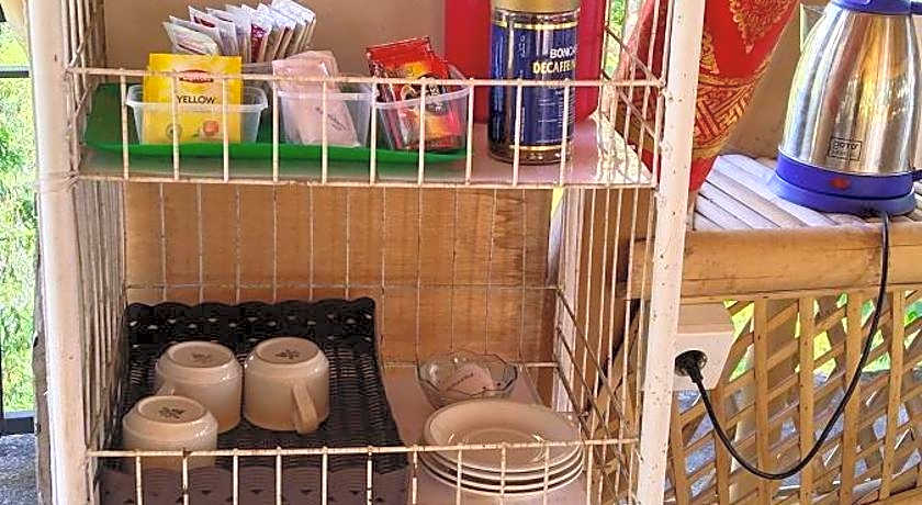 Tinggian Hill Retreat