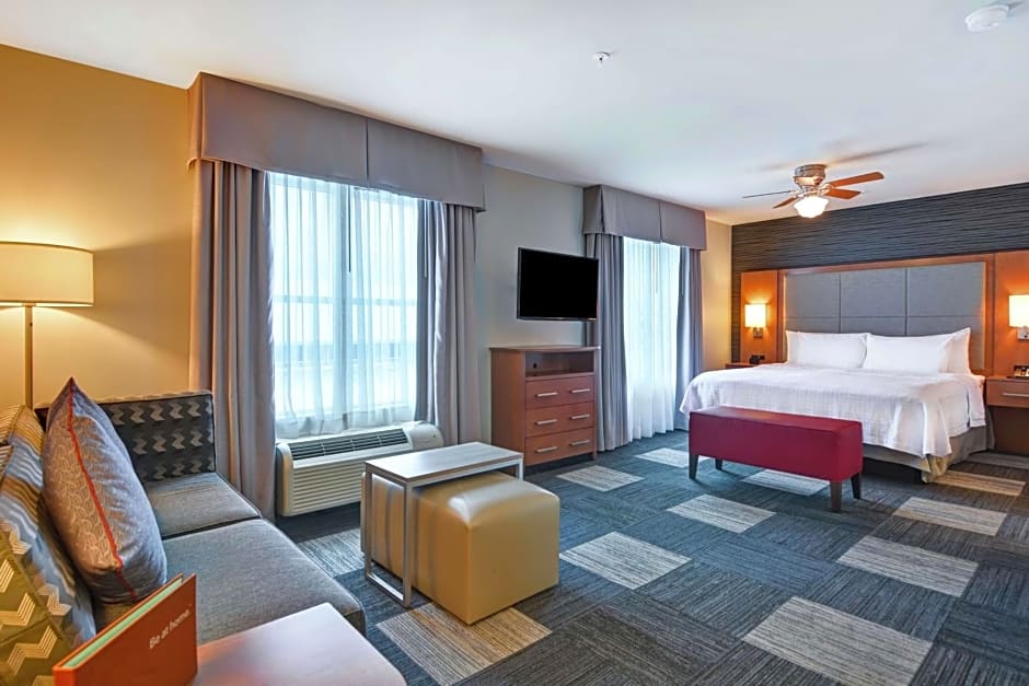 Homewood Suites By Hilton by TechRidge Parmer @ I-35