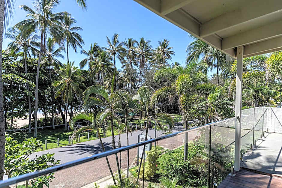 Beachfront Terraces with Onsite Reception & Check In