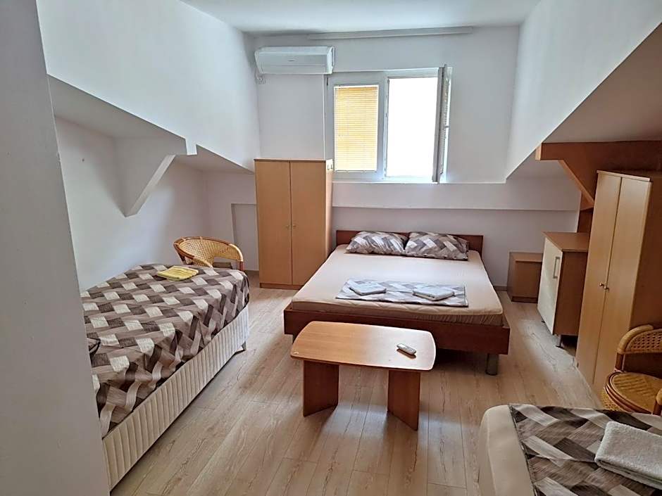 Hostel Izvor