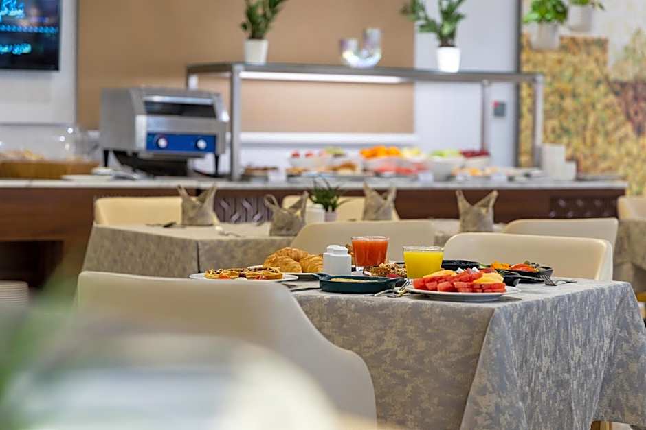 Qasr Al Sahab Hotel Makkah