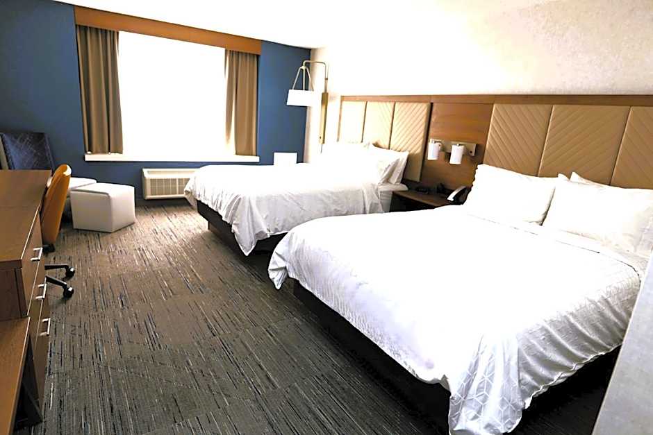 Holiday Inn Express Detroit-Birmingham By IHG