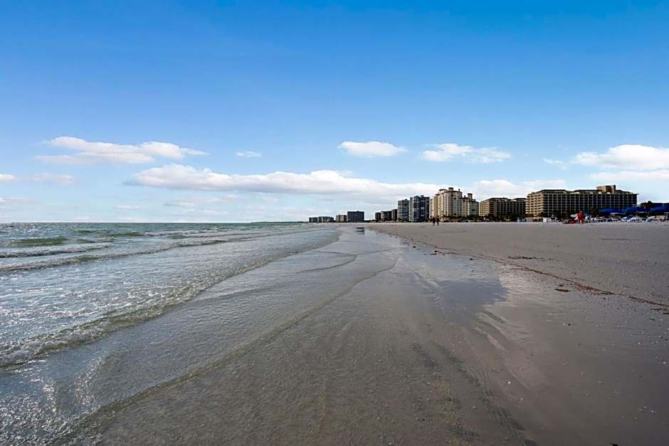 Marco Beach Ocean Suites