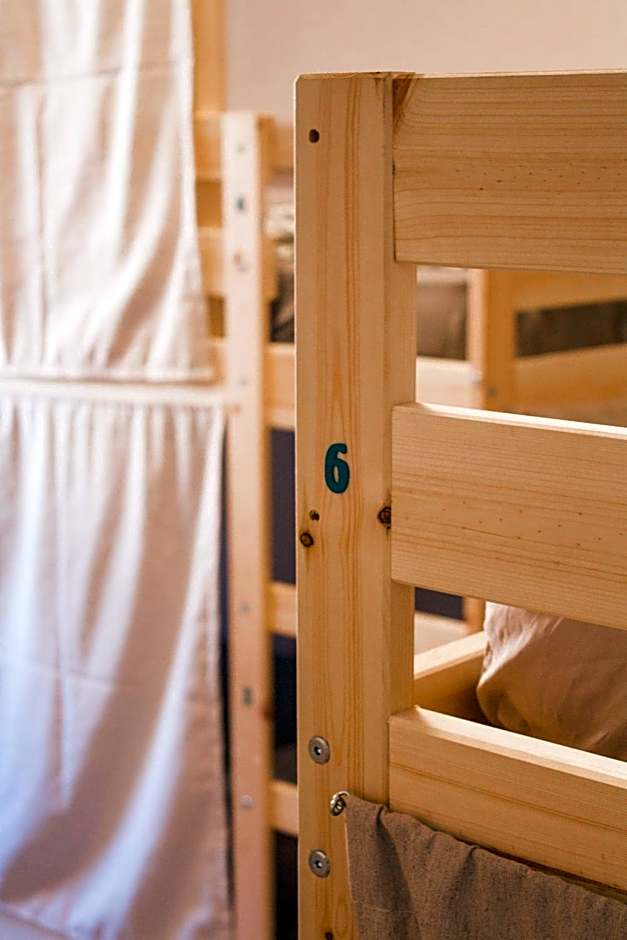 Single Fin Surf Hostel