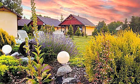 Przyjazna Osada - Domki i Apartamenty