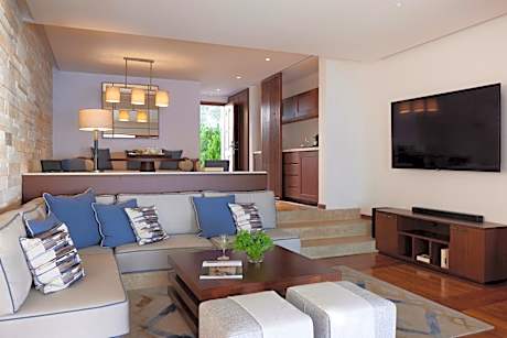 Presidential One-Bedroom Villa with Private Pool