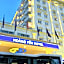 Sandals Hoang Yen Hotel