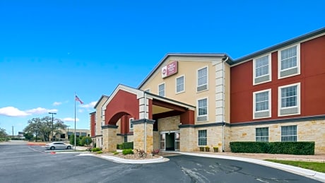 Best Western Plus Georgetown Inn & Suites